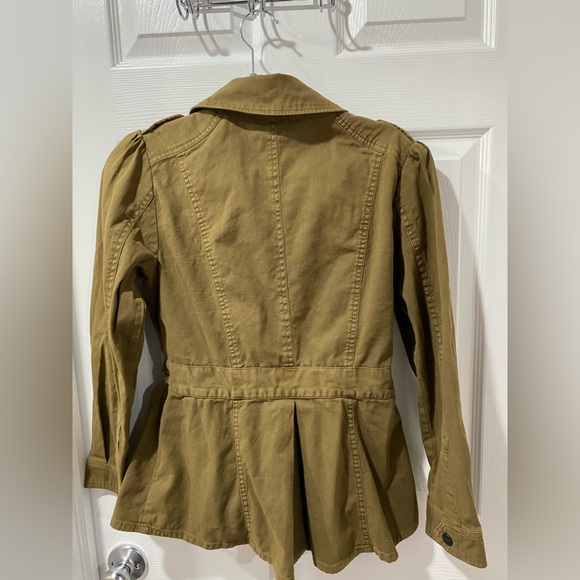 Sanctuary khaki jacket, women’s size S, good condition, belted. - Picture 6 of 6